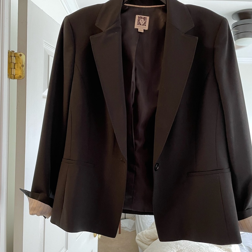 Beautiful tailored Ann Klein business jacket worn 4 times